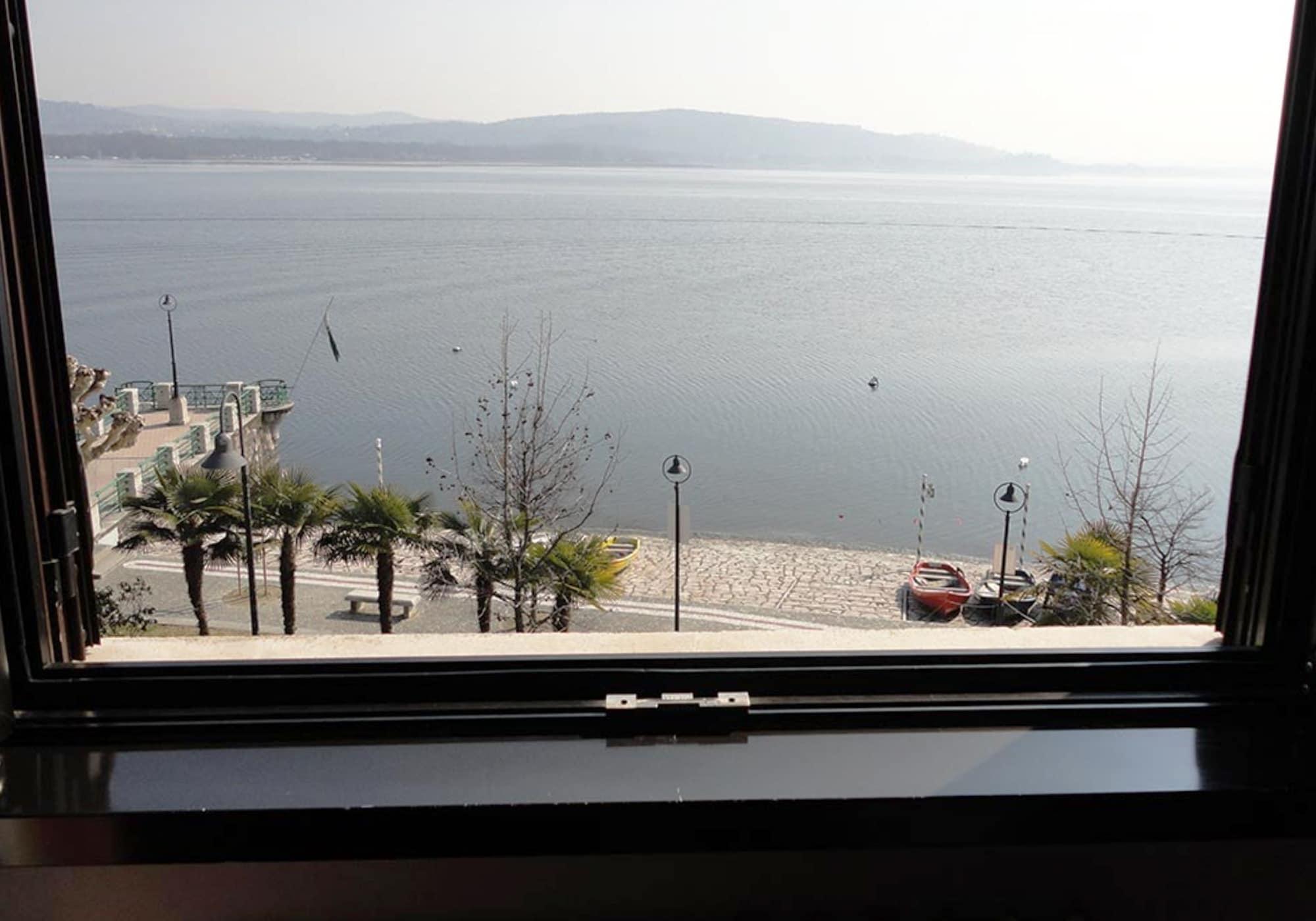 Hotel Giardino Arona Exterior foto