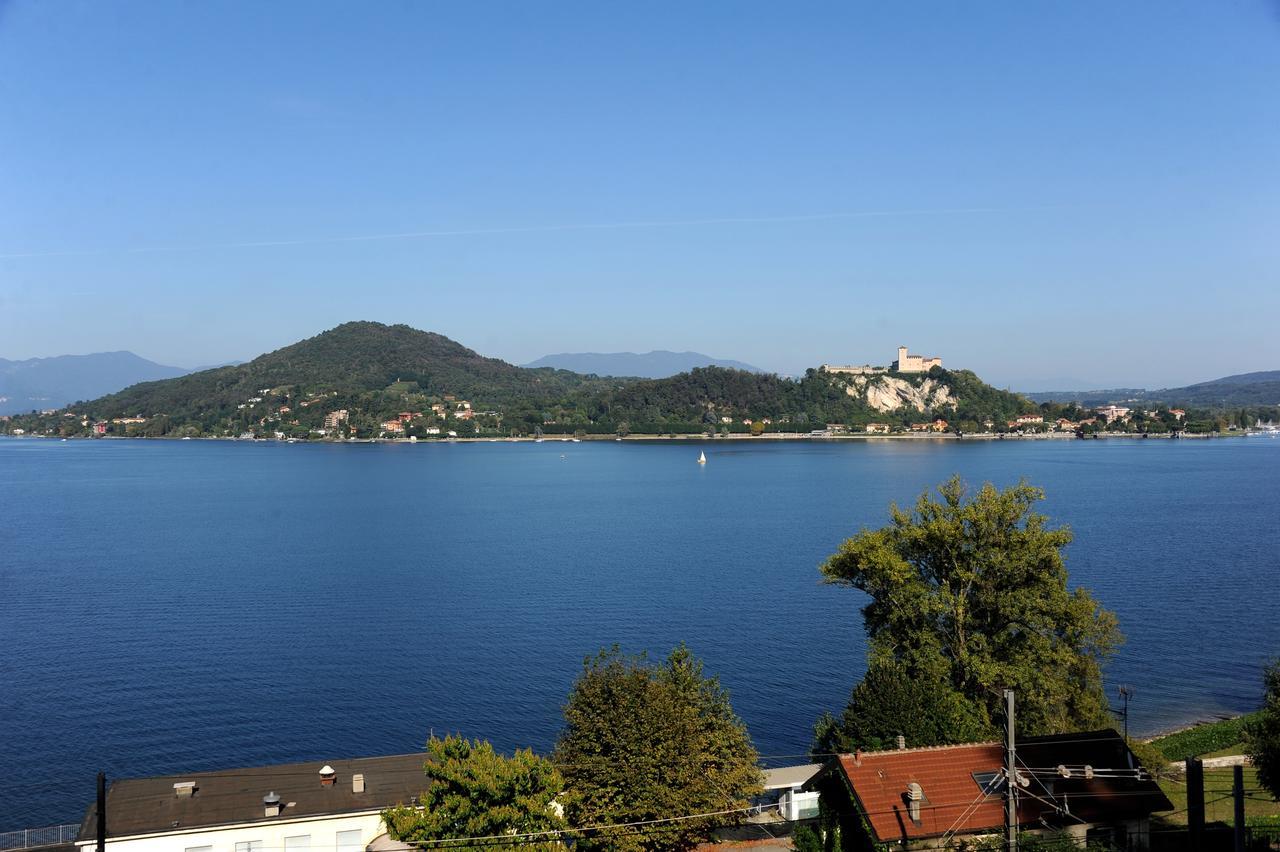 Hotel Giardino Arona Exterior foto